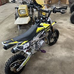 Piranha 140 aluminum frame pit bike