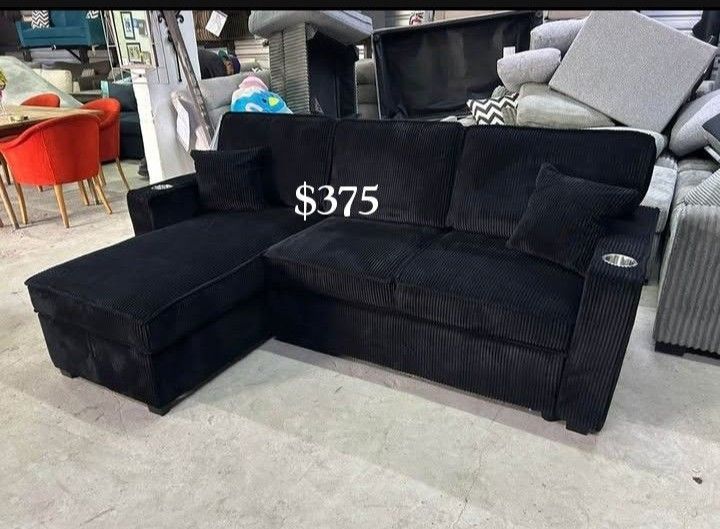 2 pc Convertible Sectional Sofa With Pull out Bed & Storage