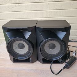 Sony Bluetooth Wireless Speaker System. 2 speakers. Plus Bluetooth Receiver And Power Adapter.