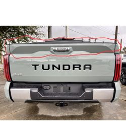 Toyota Tundra Tailgate Spoiler