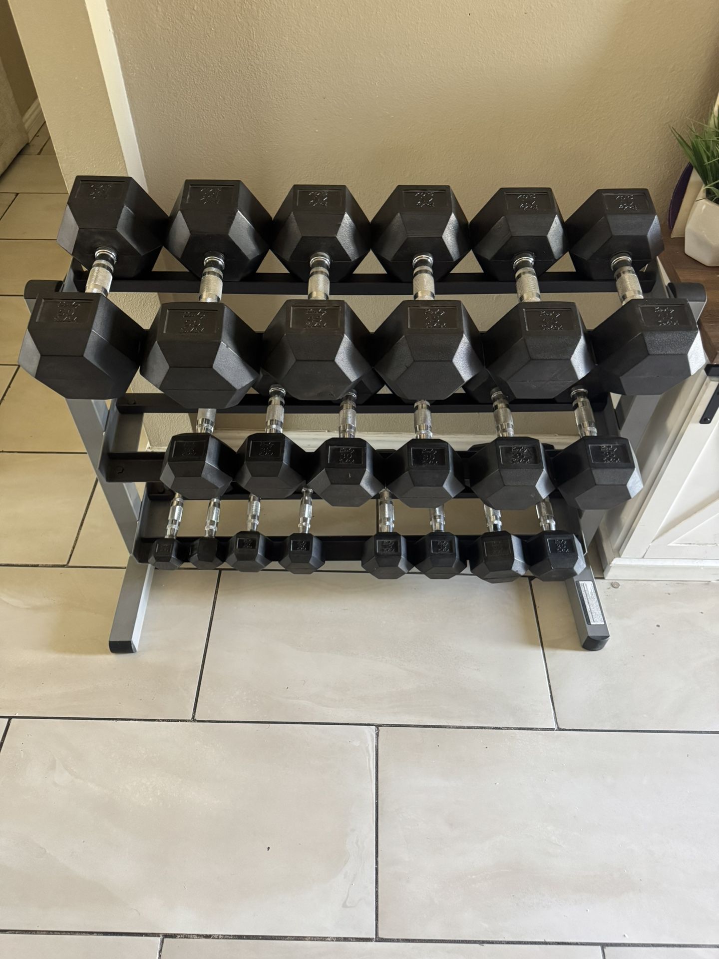 Body-Solid Rubber Hex Dumbbells 5-50lbs plus body solid rack