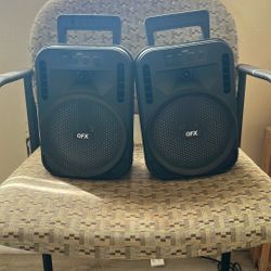 Pair Of 2 Bluetooth Speakers (4,000 Watts) Powerful!!