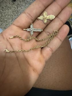 10k gold bracket and 2 small pendants