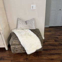 Salt Creek Furniture Ottoman 