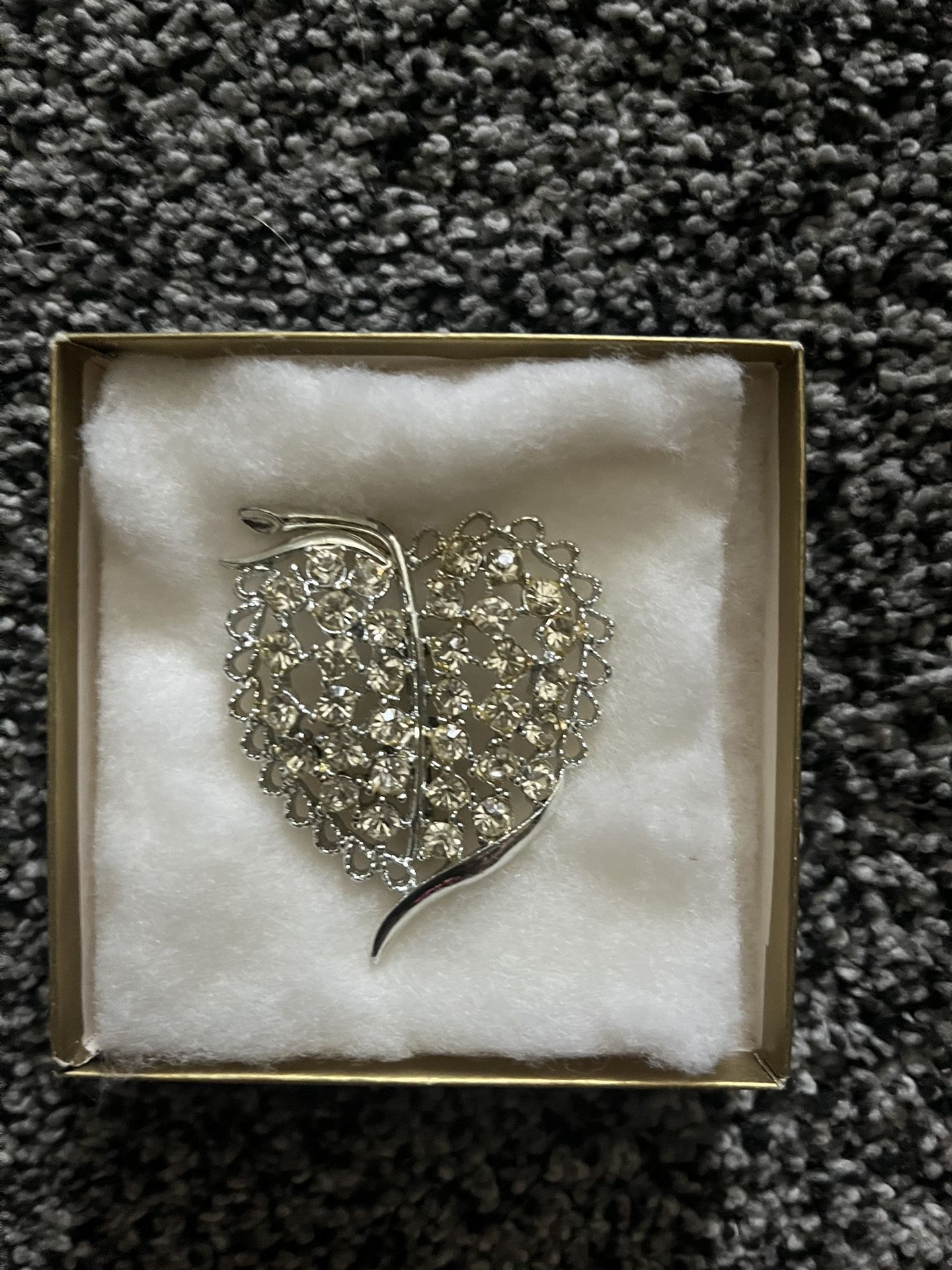 Brand New Brooch Pin