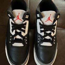 Air Jordan 3 Retro OG Rare Air Sneakers 