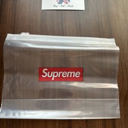 Supreme Ziploc By SC Johnson 