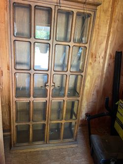 Wood cabinet