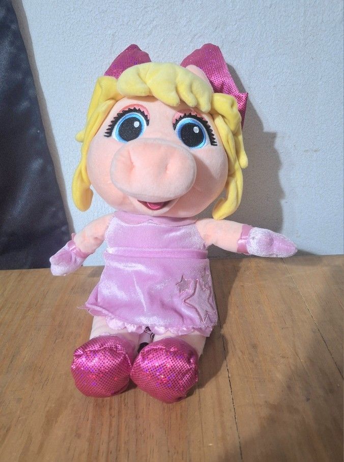 Like New! Disney Store Muppet Babies MISS PIGGY Plush Pink Pig 12" Soft Toy Stuffed Animal