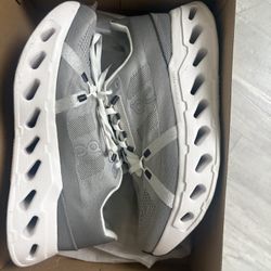 On Cloud Eclipse Size 10 