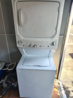 Stackable washer/ Dryer