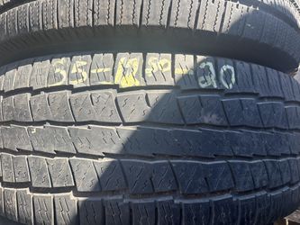 USED TIRE 35x12.50x20