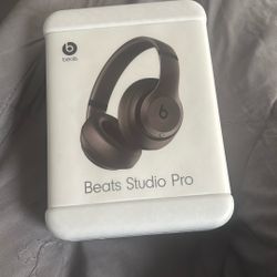 Beats Studio Pro