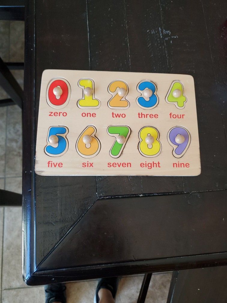 Wood Number Puzzle With Knobs