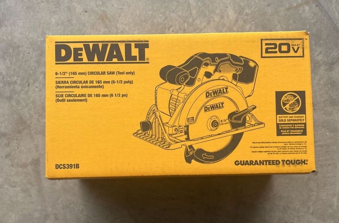 New Dewalt 20v Circular Saw DCS391B