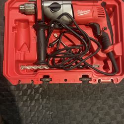 Milwaukee 1/2 Hammer Drill