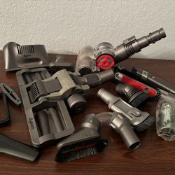 13 Piece DYSON Vacuum Attachment Accessories