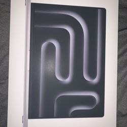 Apple MacBook Pro m4 max Silver Or Space Black In 16 inch New sealed with apple receipt I Can Deliver To You Now 