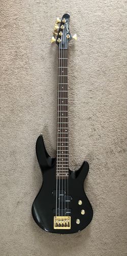 5 String Bass Guitar Samick Saturn Series