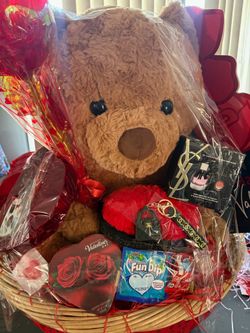 Valentine's Day Gifts 🎁 💕 💓 💖 💛 💗