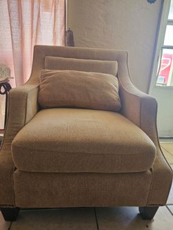 Single couch