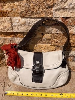 Vintage Coach Soho Leather Flap Shoulder Bag – White & Dark Brown