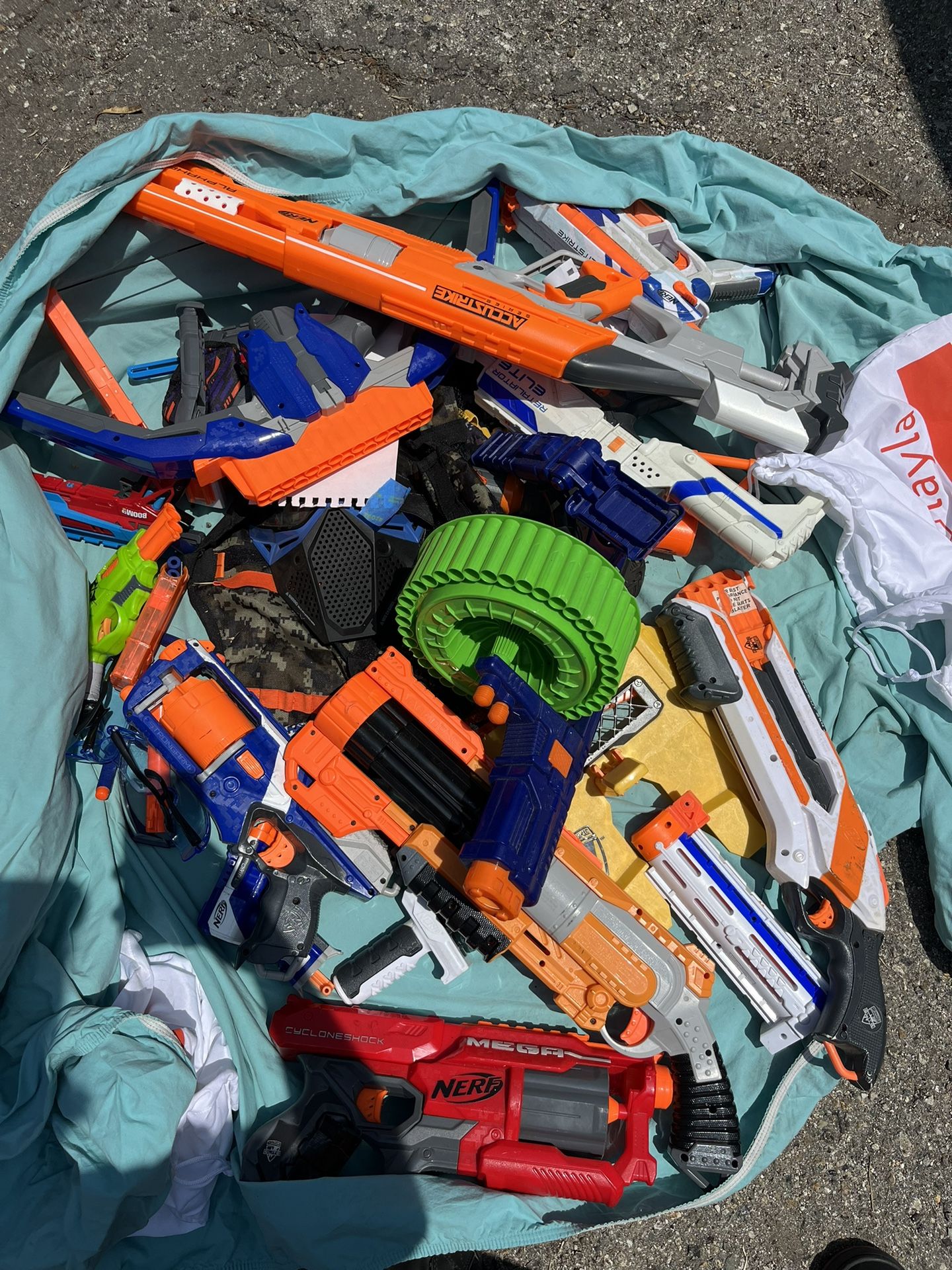 Nerf Guns
