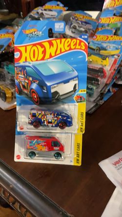 2 - Hot Wheels
