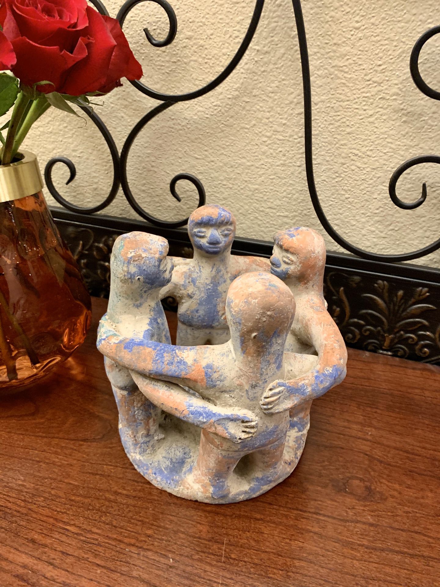 Four Circle of Friends candle holder