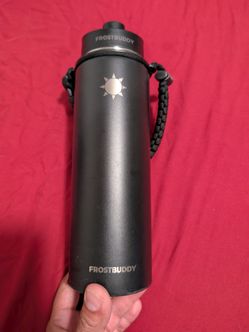 FrostBuddy Water bottle tumbler stainless steel black with Paracord sling holder