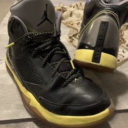 Jordan flight black and yellow best sale