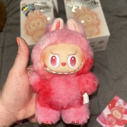 Big Into Energy Love Labubu