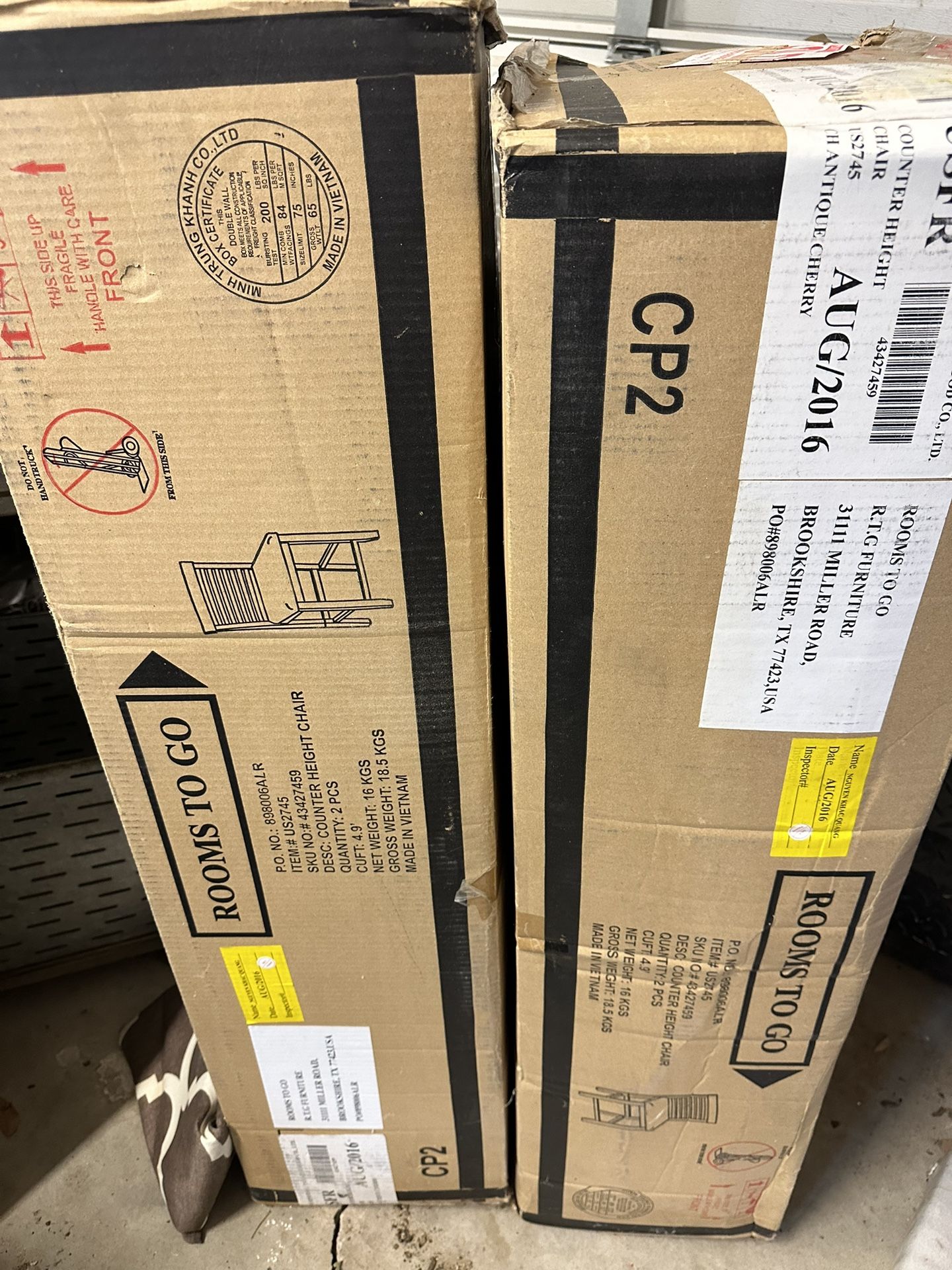 2 Chairs Per Box(4 Chairs Total)