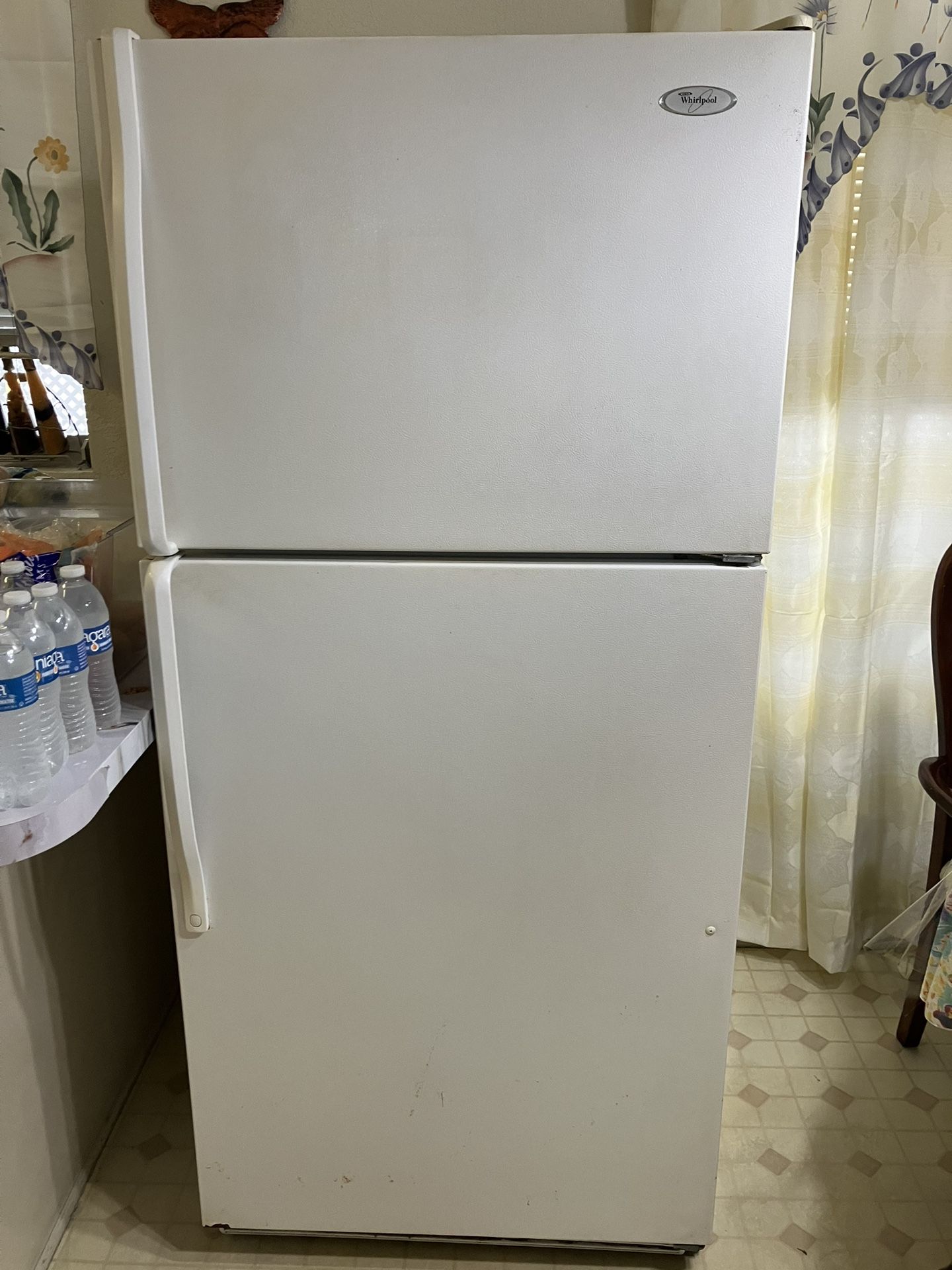 Whirlpool Refrigerator 