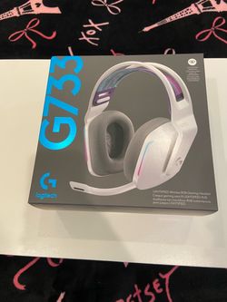White Logitech G733 Gaming Headset. broken.