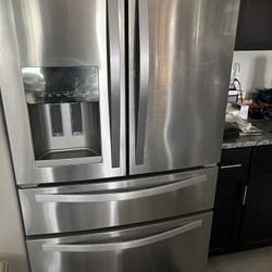 Whirlpool 4 Door Refrigerator Freezer