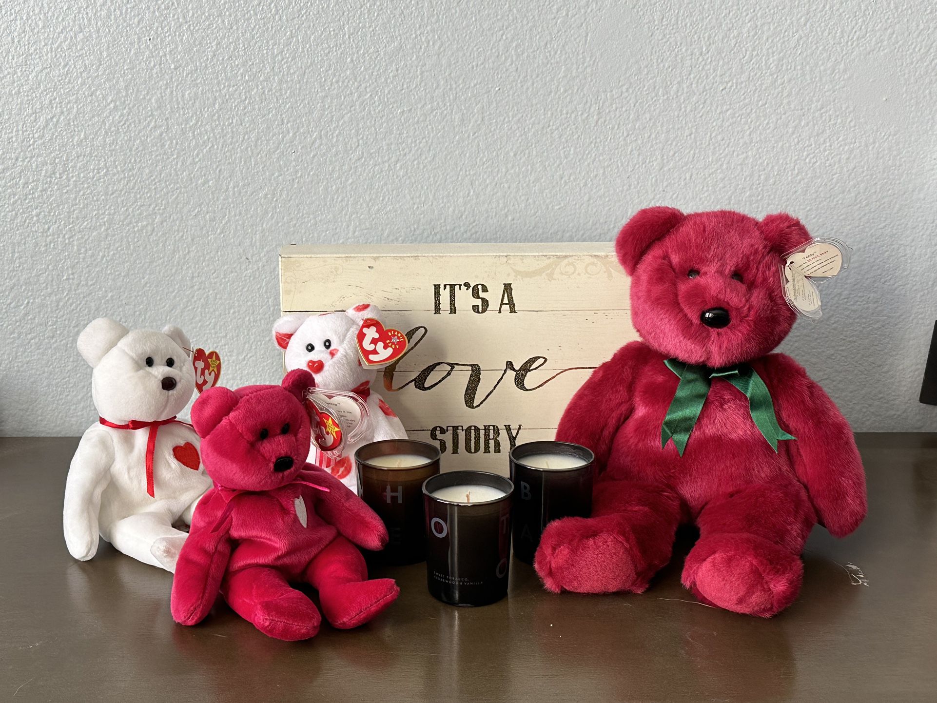 Valentines Day Beanie Baby / Candle Bundle 
