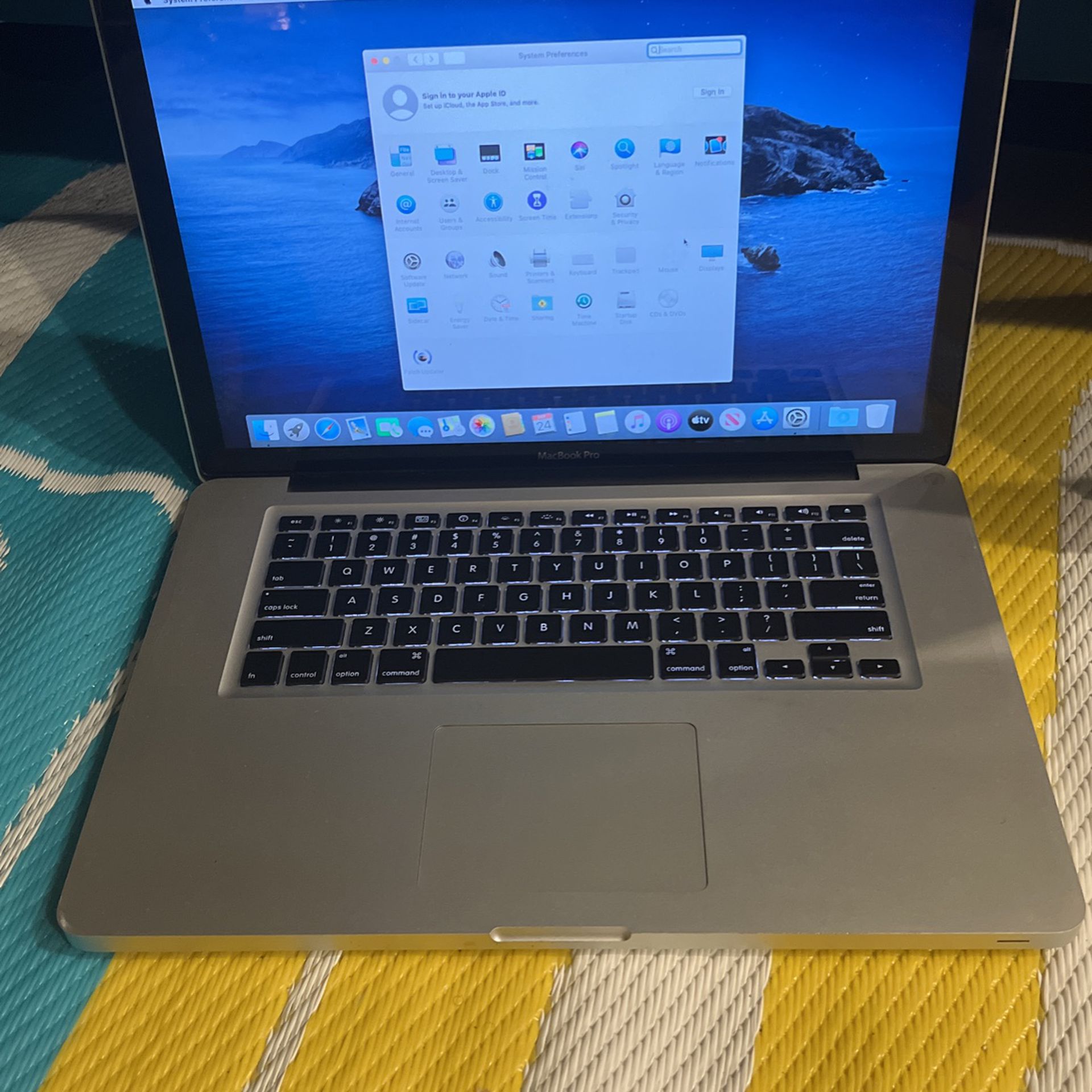 Apple MacBook Pro 15in. 3 Available 