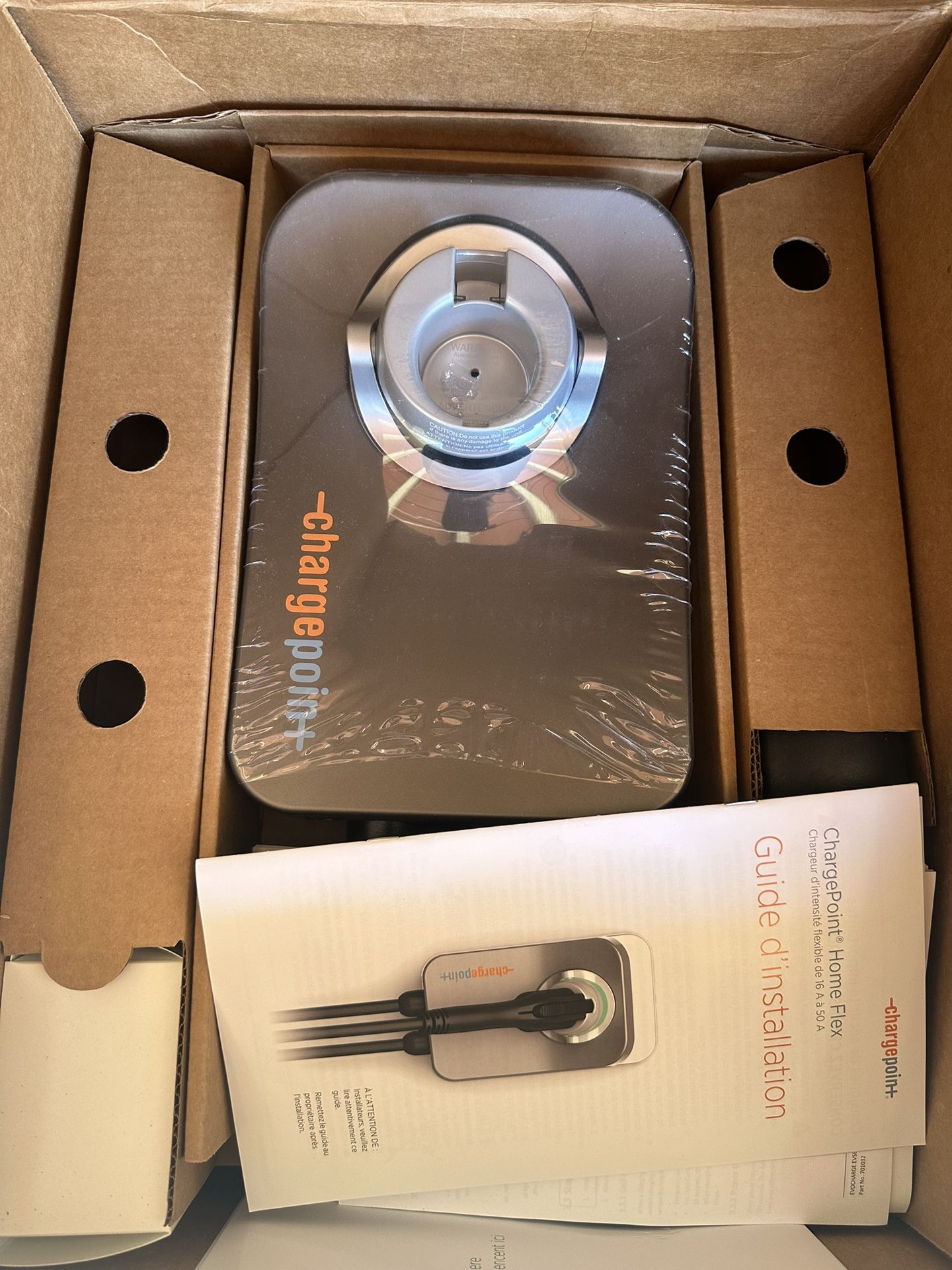 ChargePoint Home Flex Level 2 WiFi Enabled 240 Volt NEMA 6-50 Plug Electric Vehicle EV Charger for Plug in...