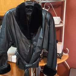 Women’s Leather Jacket Size Large