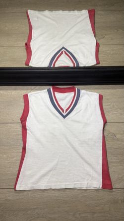 Vintage 1980s Kids / Toddlers V Neck Striped Single Stitch Shirt