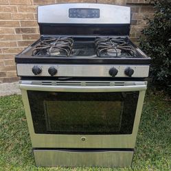 GE 30-inch Freestanding Gas Range