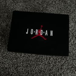 7 Pair Sneaker Bundle – Jordans, Dunks, AF1s – Clean, Fair Price - Fast Shipping 