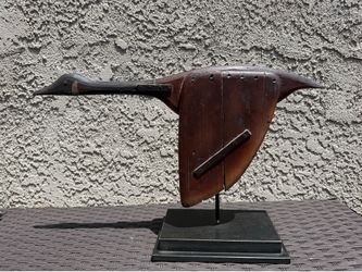 Retro Goose Decor