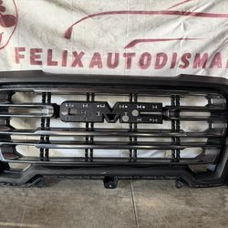 2019 2020 2021 2022 GMC SIERRA  1500 GRILLE OEM USED