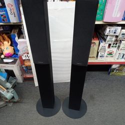 Set Of Onkyo 41 In High Tower Speakers