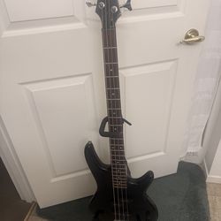 IBANEZ GIO BASS