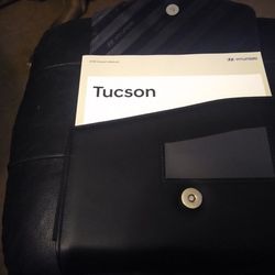 Hyundai Tucson Owners Manual Set
