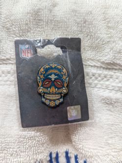 NFL lapel pin (new)