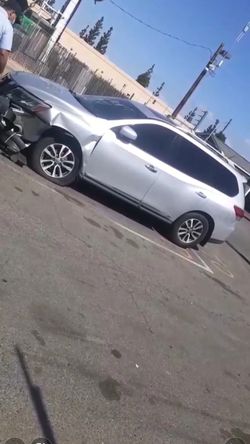 trabajo en un body shop ago trabajos por fuera en mi casa te puedo dar buen precio